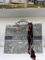 DIOR COPY 5889