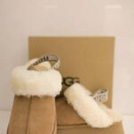 ugg 1100001