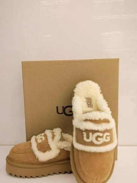 ugg 2900002
