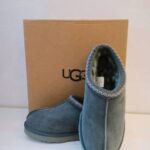 ugg 100011