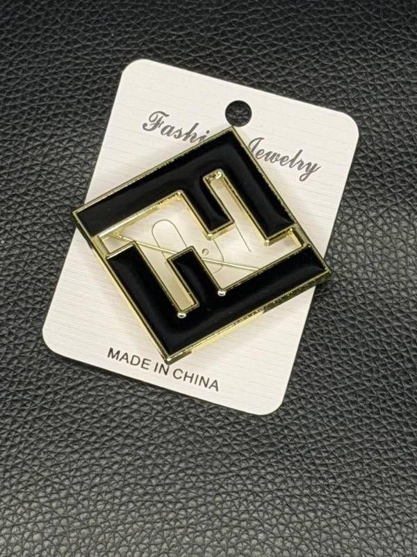 6011 BROOCH 025 - Image 1