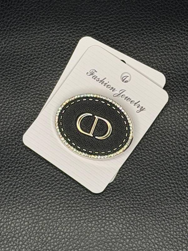 6031 BROOCH 045 - Image 1