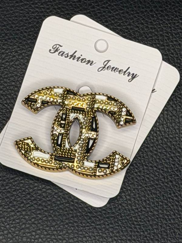 6061 BROOCH 075 - Image 1