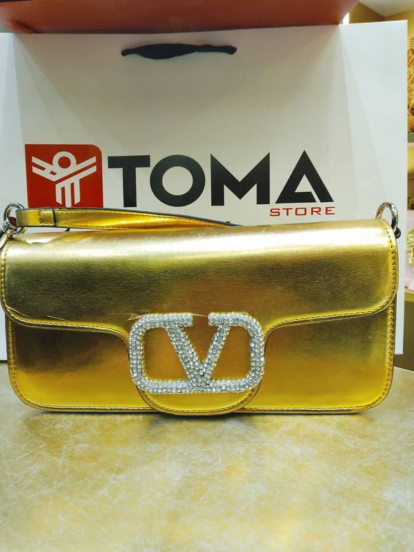 5407 valntino 2183 - Image 1