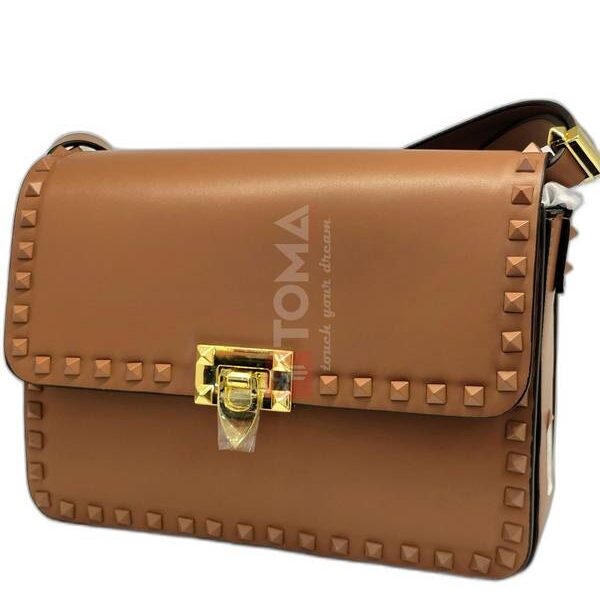 ROCKSTUD GRAINY CALFSKIN BAG