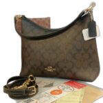 laurel shoulder bag in signatre canvas