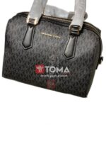 medium hayes duffle bag vanilla - Image 4