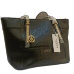 SHOULDER BAG FOR CASUAL AND CLASSIC OUTFITS