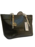 SHOULDER BAG FOR CASUAL AND CLASSIC OUTFITS