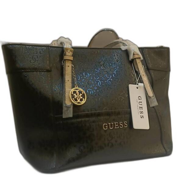 SHOULDER BAG FOR CASUAL AND CLASSIC OUTFITS