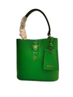 prada 989811 - Image 2
