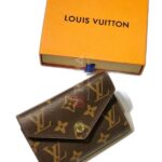 LV WALLET 863747502