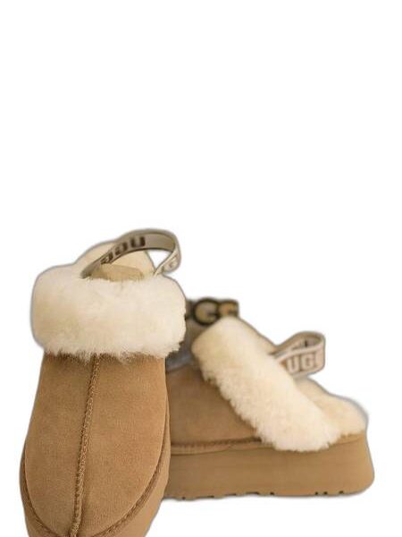 ugg 1100001