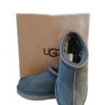ugg 100011