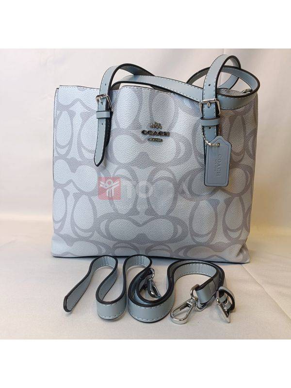 6680 COACH 8855 - Image 1