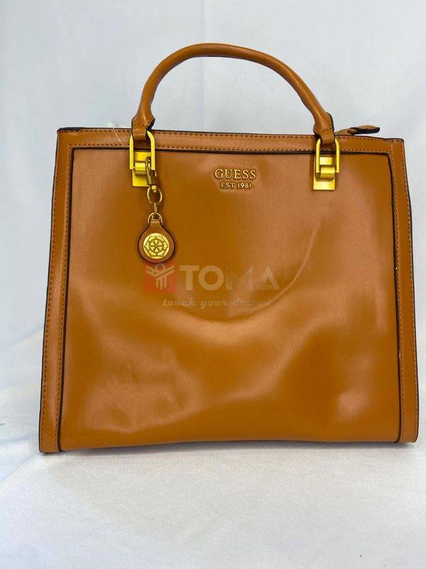 6926 GUESS 6926 - Image 1