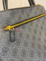 GUESS 6929 - Image 2