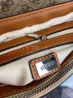 GUESS 6982 - Image 5