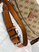 GUESS 6982 - Image 6