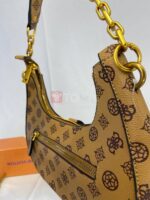 GUESS 6986 - Image 6