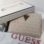 GUESS W S7021