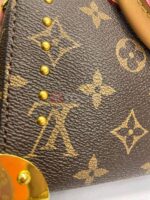 LV 46881-1 - Image 6