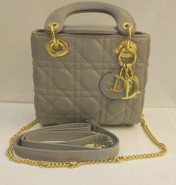 lady dior bag