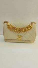CHANEL BEAUTE HALO BAG