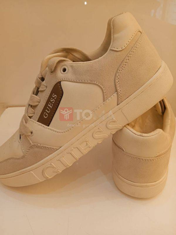 2143 sneaker - Image 1