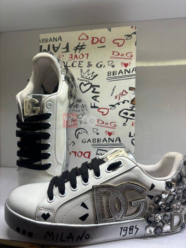 2473 dolce gabbana white silver crystal logo portofino - Image 1