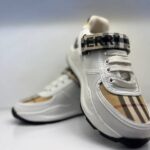 burbery logo print vintage check and leather