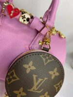 LV 24606-2 - Image 5