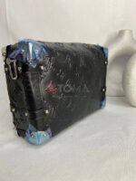 LV 46358-1 - Image 2