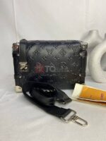 LV 46358-1 - Image 4