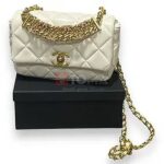 CHANEL BEAUTE HALO BAG