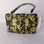 خصم القطعه سبب ديفو بسيط جدا في اللوجو