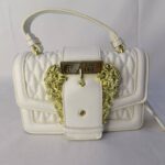 سبب الخصم ديفو بسيط جدا في اللوجو