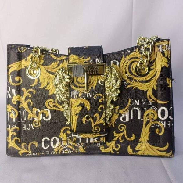 سبب الخصم ديفو بسيط جدا في اللوجو