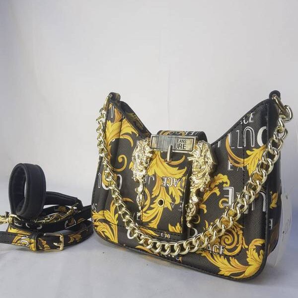 سبب الخصم ديفو بسيط جدا في اللوجو