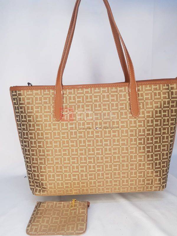 7379 tommy7379 - Image 1