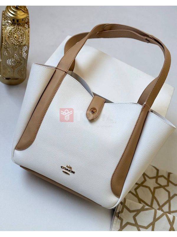 7532 COACH 7532 - Image 1